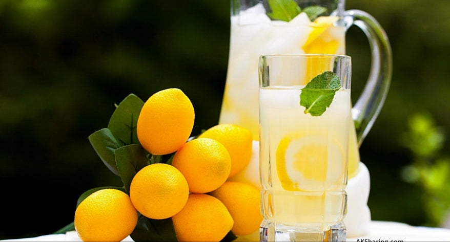 Mineral Water with Lemon